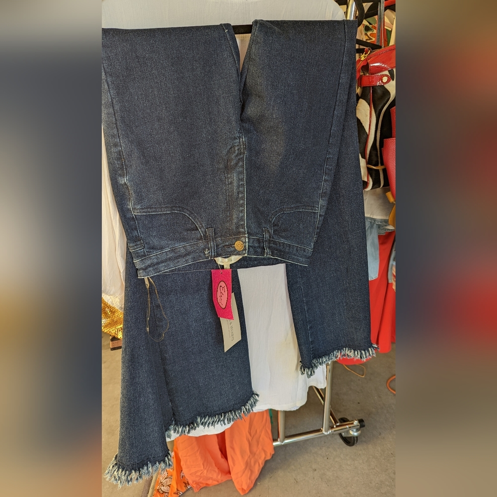 New w Tags dark wash flare bottom jeans M